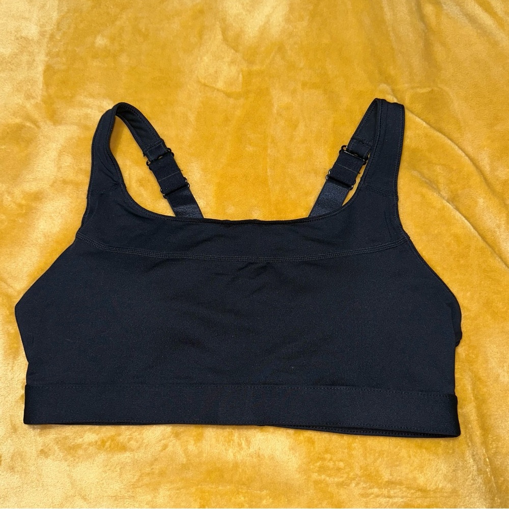 Fabletics Black Sports Bra Medium Support *Brand New*